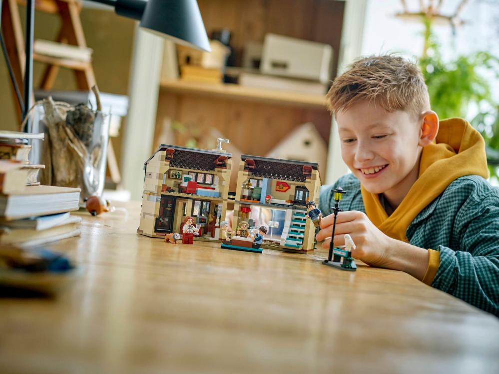 LEGO Harry Potter Ligusterlaan: Bezoek van Tante Margot Bouwpakket - 76451